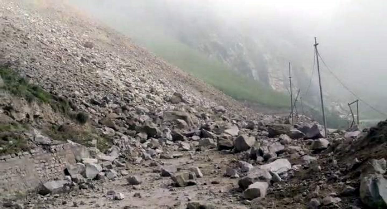 uttarakhand weather news: heavy rain alert in dehradun today