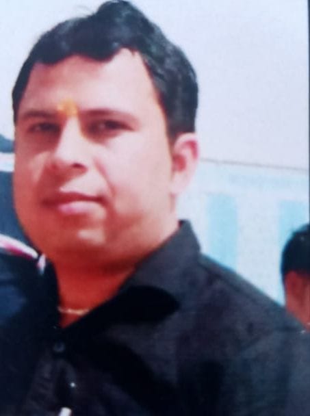 The body of the CSC center operator was found in the parallel canal on the third day, the relatives blocked the GT Road for half an hour, demanding arrest