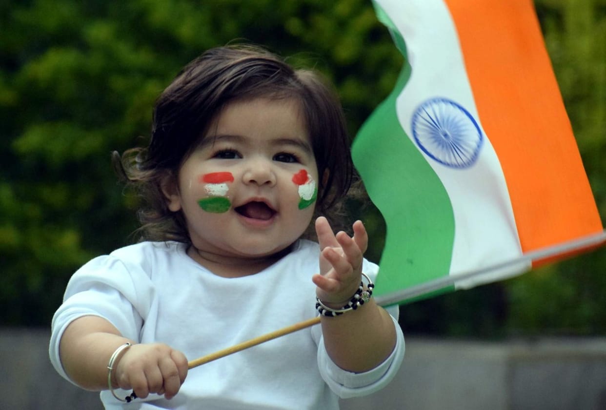 Republic Day 2023 Parenting Tips To Make Children Ideal Citizens, Developing Citizenship Skill in Hindi