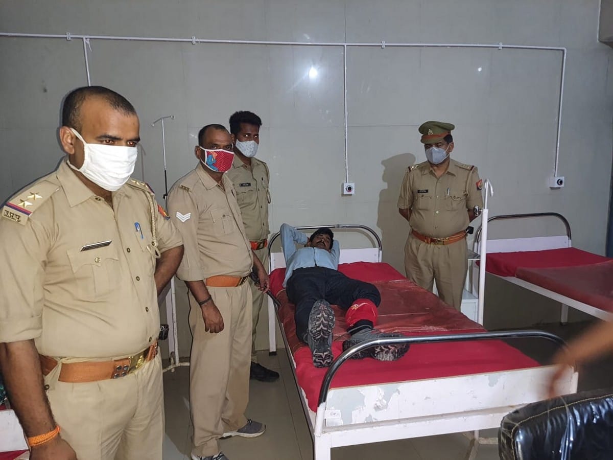 Police encounter miscreant shot in jaunpur 26 cases registered against him in four districts