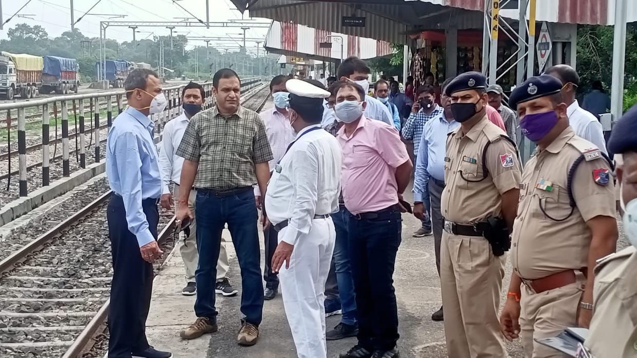 Electric engine ran on Mau-Azamgarh route