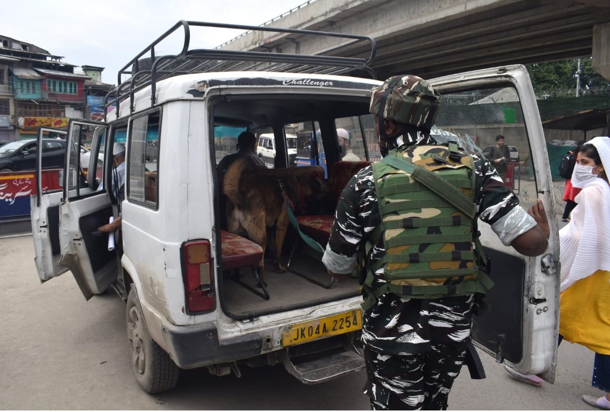 Independence Day preparations in Jammu and Kashmir Change from Srinagar's Lal Chowk to Police Twitter