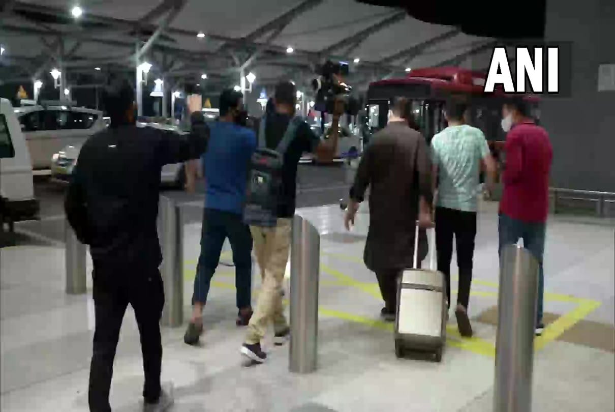 200 people came to Delhi From Kabul Afganistan By Air India Flight Know What They Said