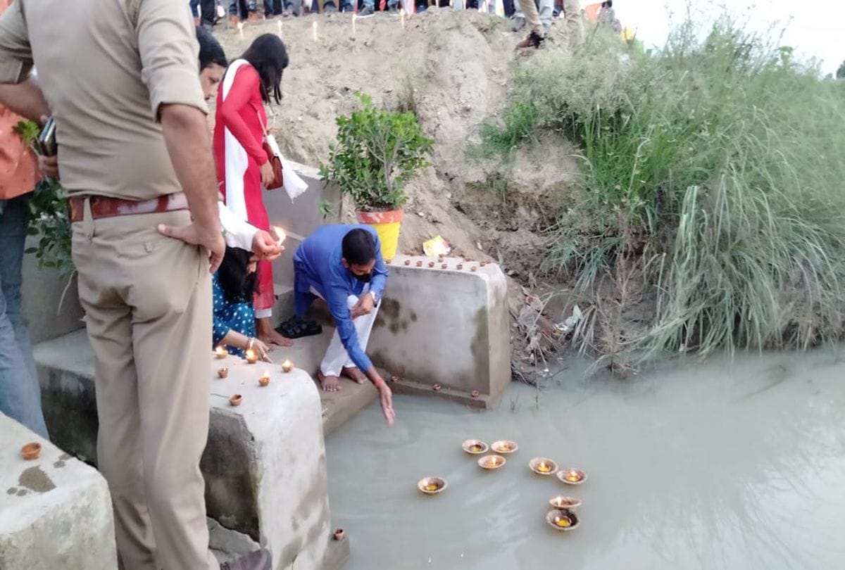 deepdan at ishan river ghats for water conservation in mainpuri