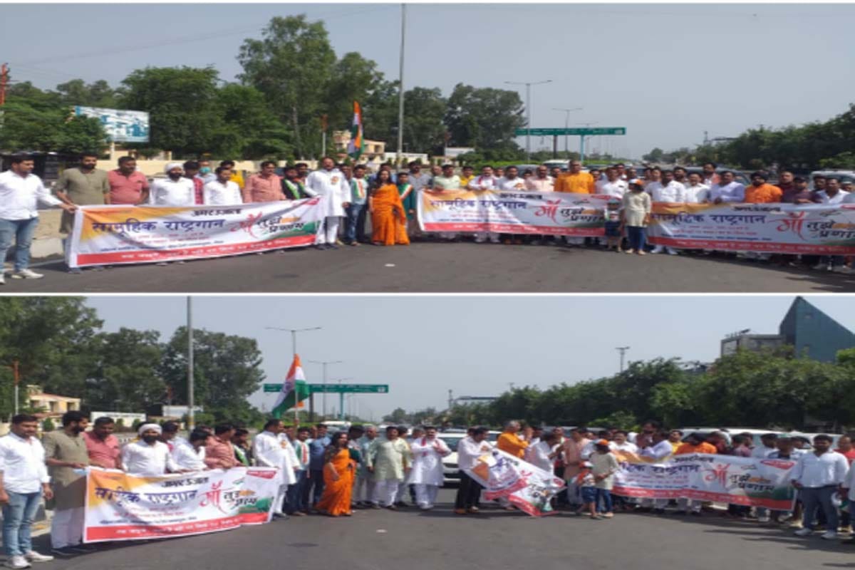 Independence day 2021 : Flag hoisted by different orgnisation at different part of Meerut city Under Maa Tujhe Pranam