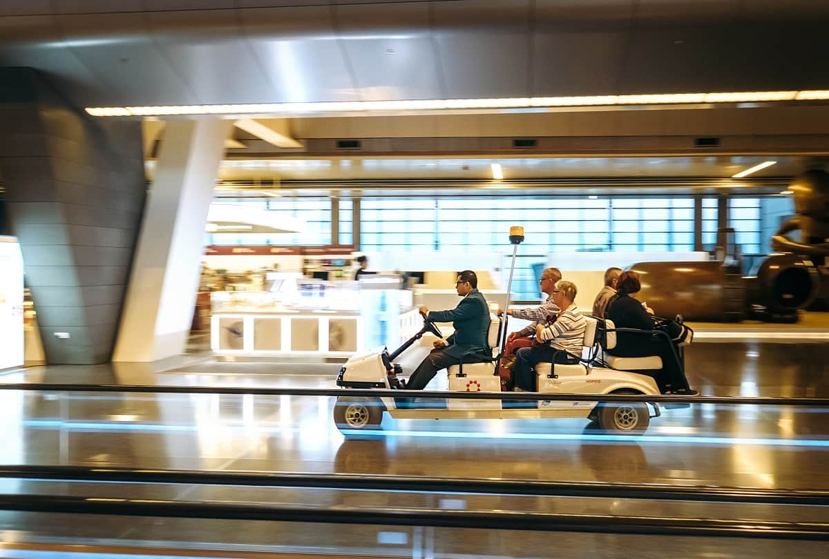 hamad international airport so beautiful and luxurious