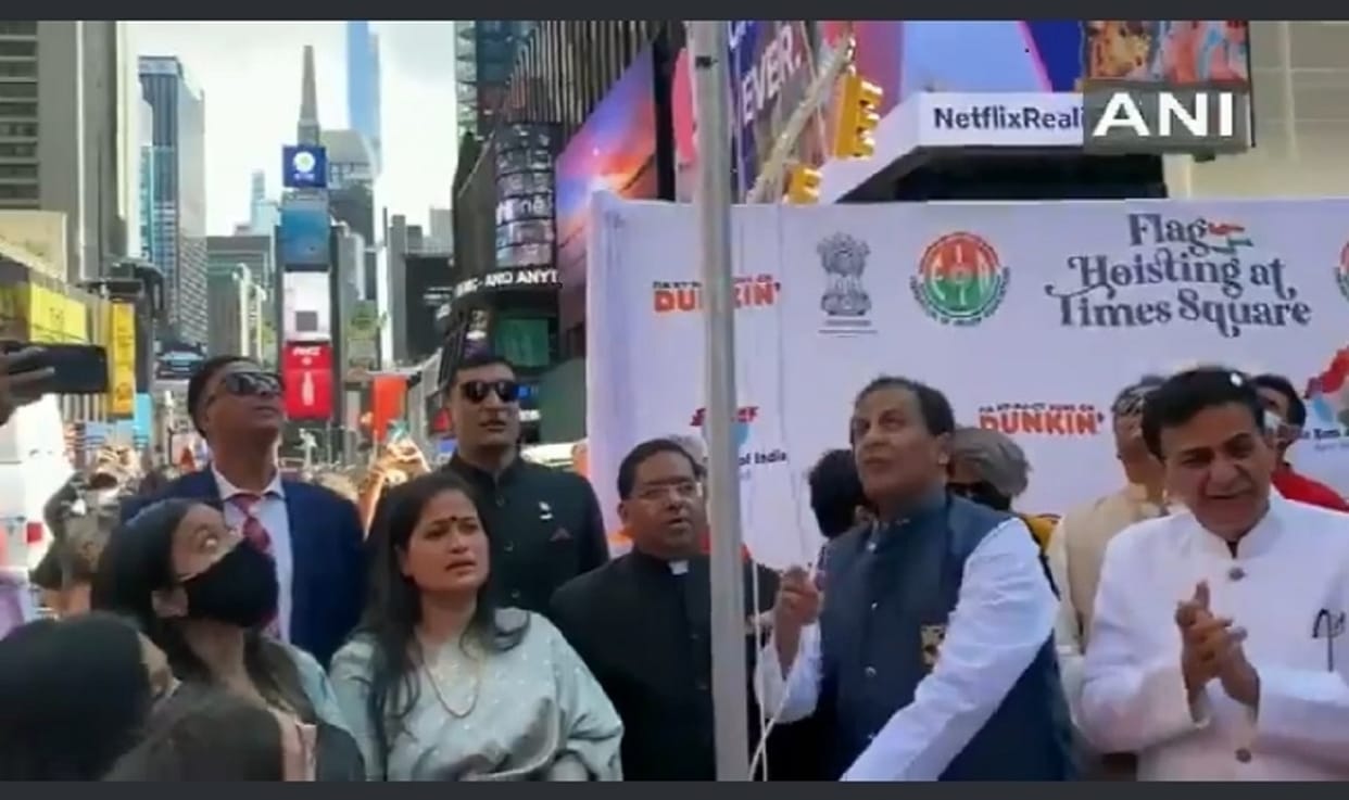 Independence Day 2021: At New York Citys Times Square, NRIs unfurled the tricolor