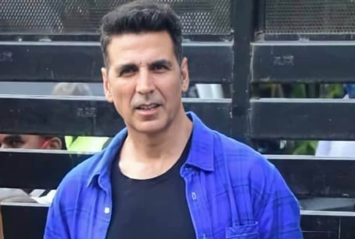 Akshay kumar replies to ips officer rk vij who find mistake in sooryavanshi picture with ranveer singh and ajay devgan