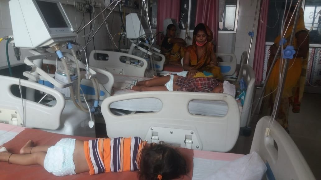 seven aes patient admit in district hospital