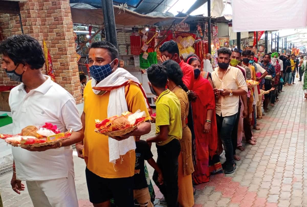 shravan ashtami 2021: 25 thousand Devotees queued up to pay obeisance in shakti peeth jwalamukhi temple