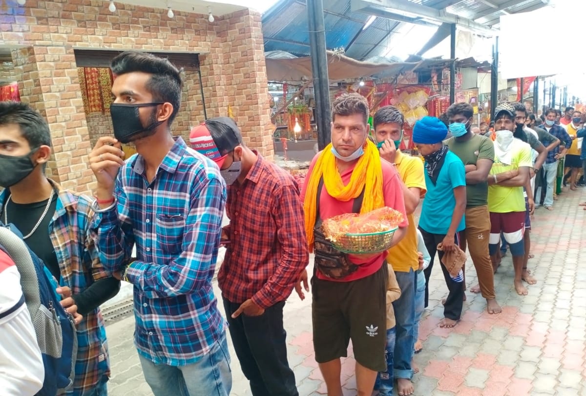 shravan ashtami 2021: 25 thousand Devotees queued up to pay obeisance in shakti peeth jwalamukhi temple