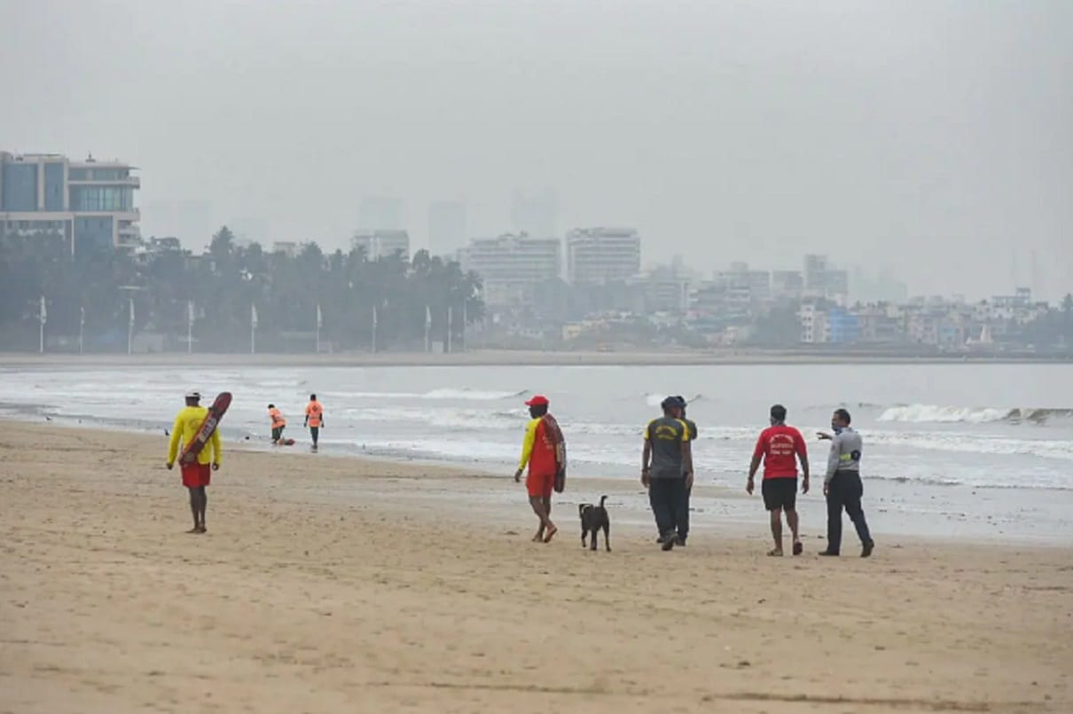 Public gardens beaches to remain open in Mumbai from 6 am to 10 pm