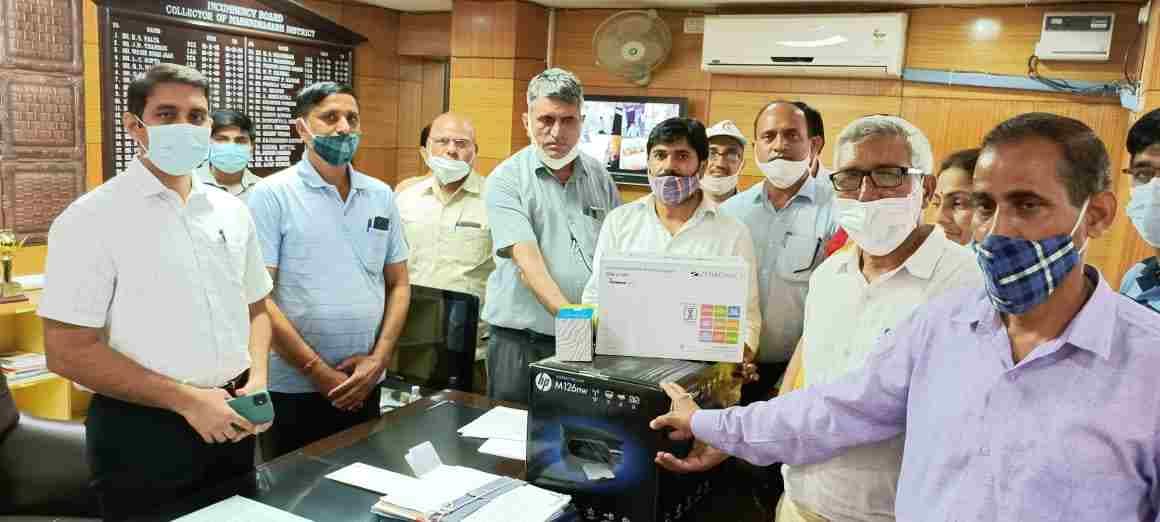 Now books will be issued in the district library through bar code