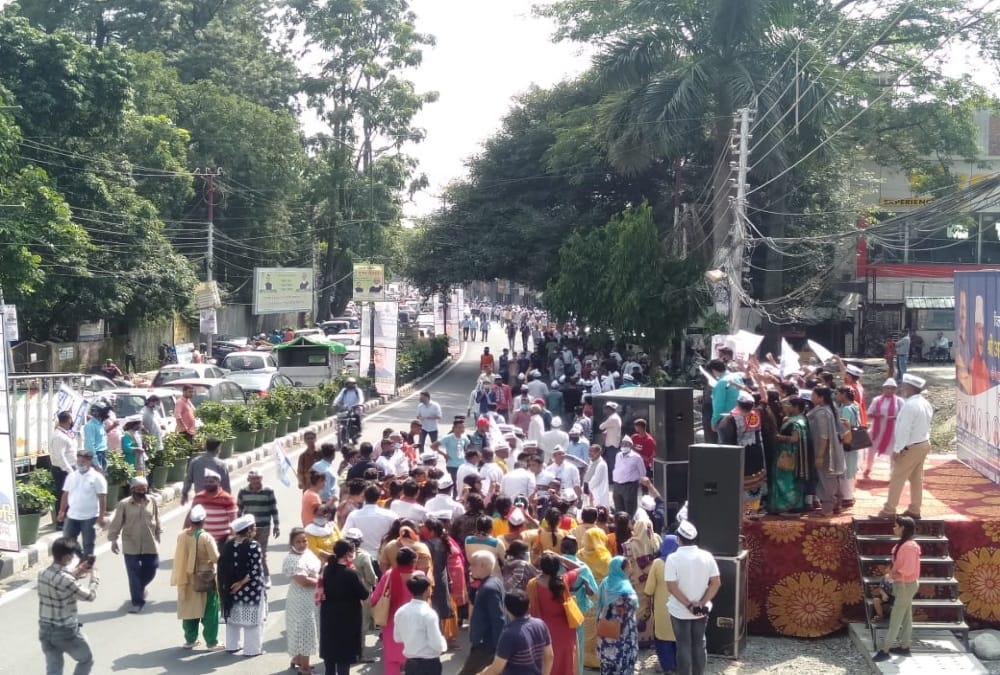 Uttarakhand election 2022: Huge Crow in Delhi CM Arvind Kejriwal Road Show in dehradun photos