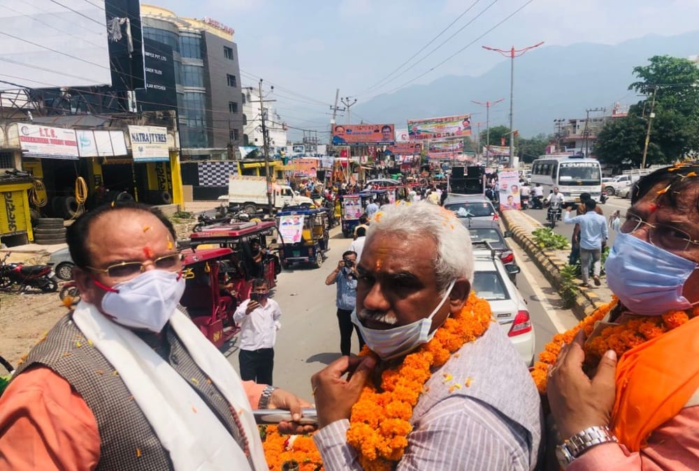 Uttarakhand Ajay Bhatt Jan Ashirwad Yatra News: Bjp Workers crowd foe welcome in rishikesh