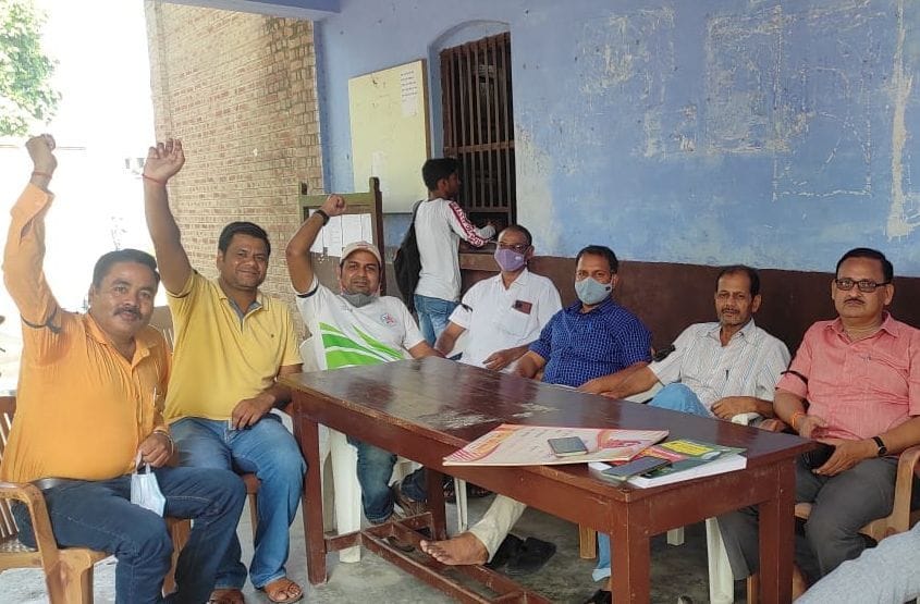 hardoi,teacher,protest,hardoi news