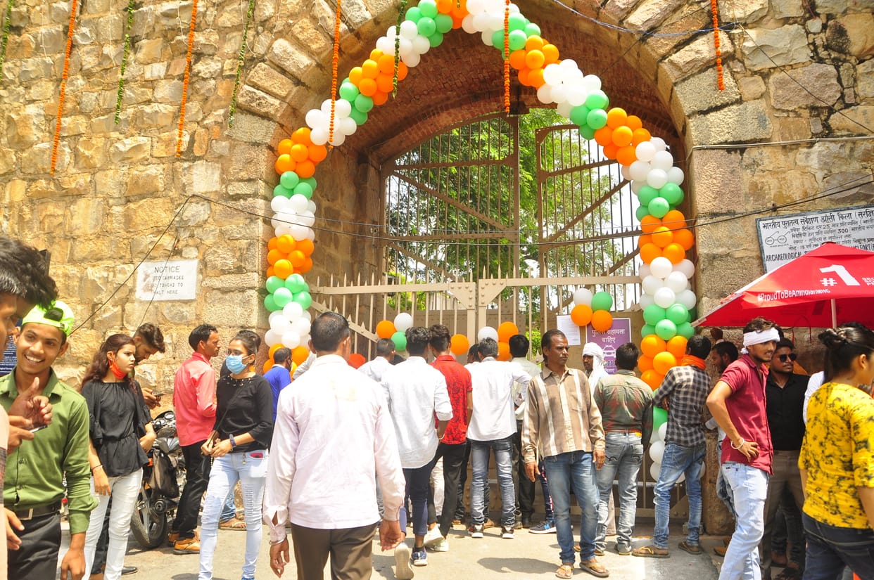 Disappointed tourists returned from Rani's fort