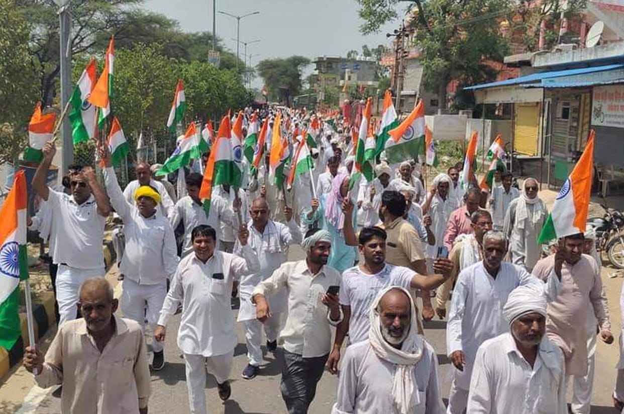 Mass organizations took out the Tiranga yatra with 700 tractors
