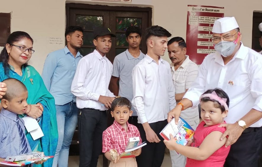 SDM administered the oath of devotion to duty
