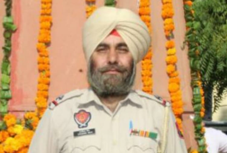 ASI died after being shot while cleaning rifle in Bathinda