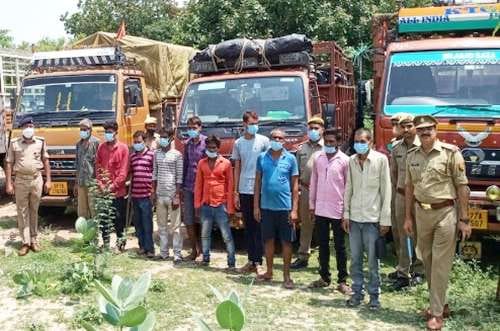 10 accused including five trucks, 91 pipes arrested