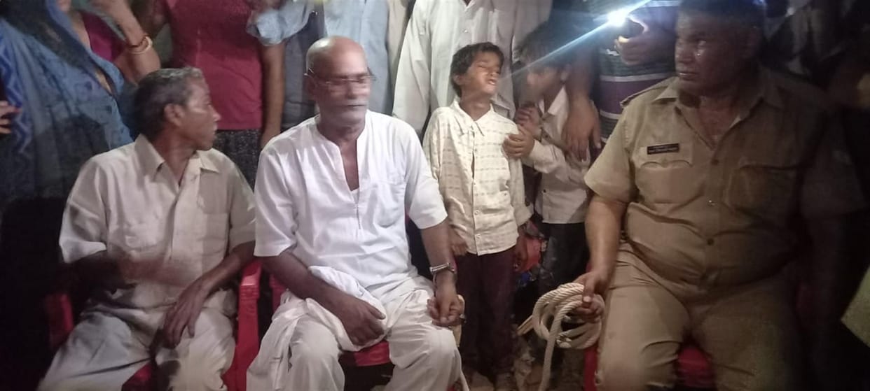 Hathras: After coming out on parole, did the last rites of the mother