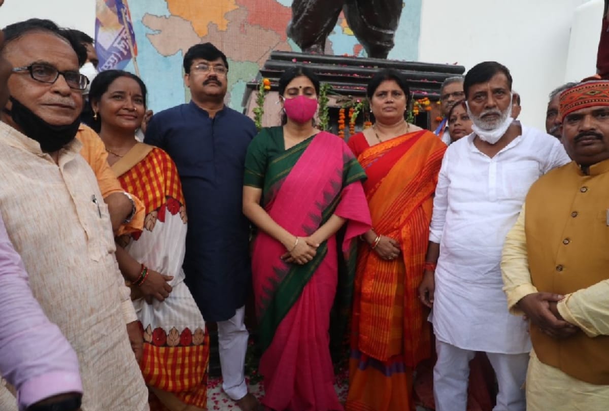 Anupriya Patel said, the key to power in 2022 should be with the backward, caste based census and formation of OBC ministry