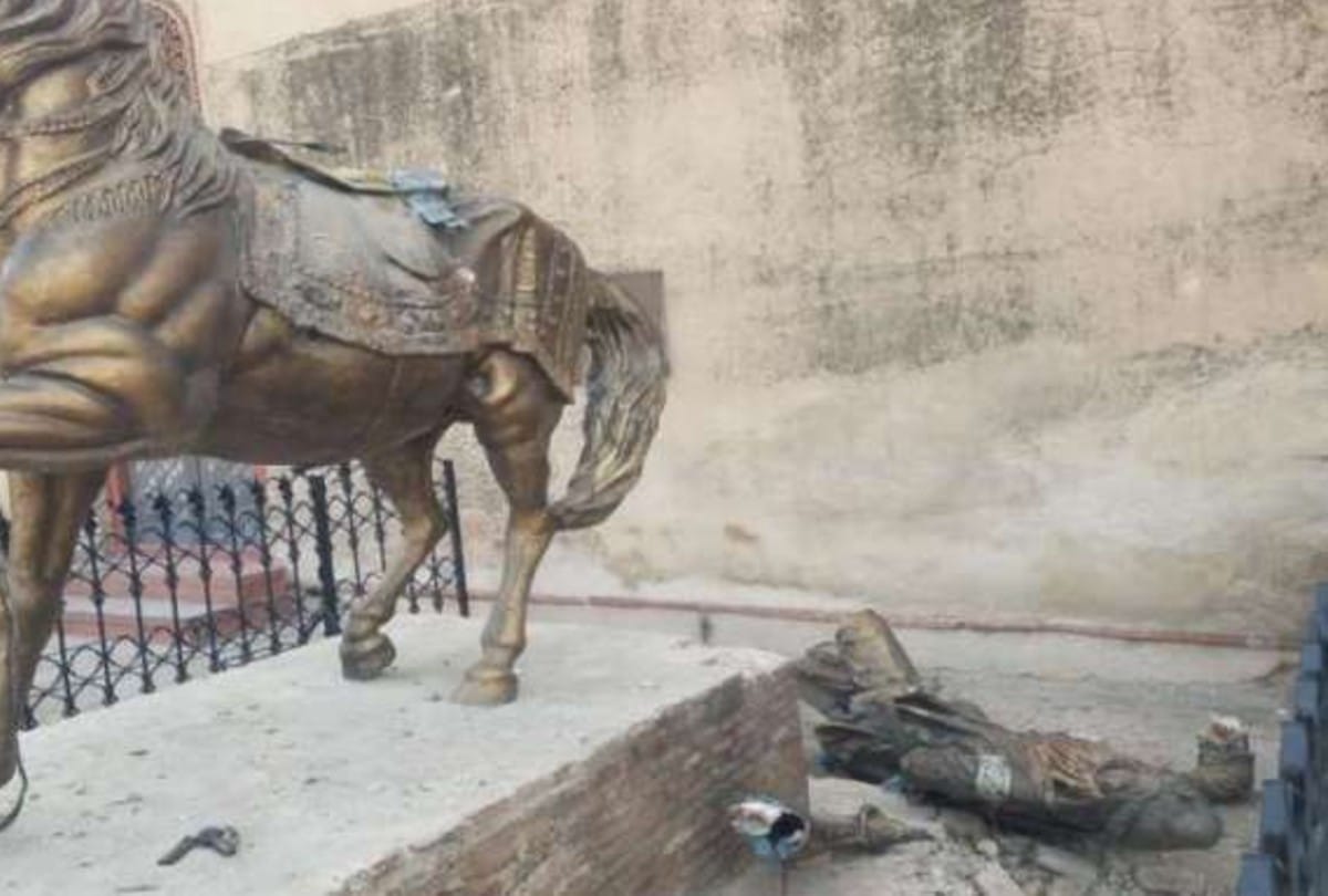 Ministry of External Affairs speaks on Maharaja Ranjit Singh statue being vanadalised in Pakistan Lahore says it show high intolerance for Minority Community in society