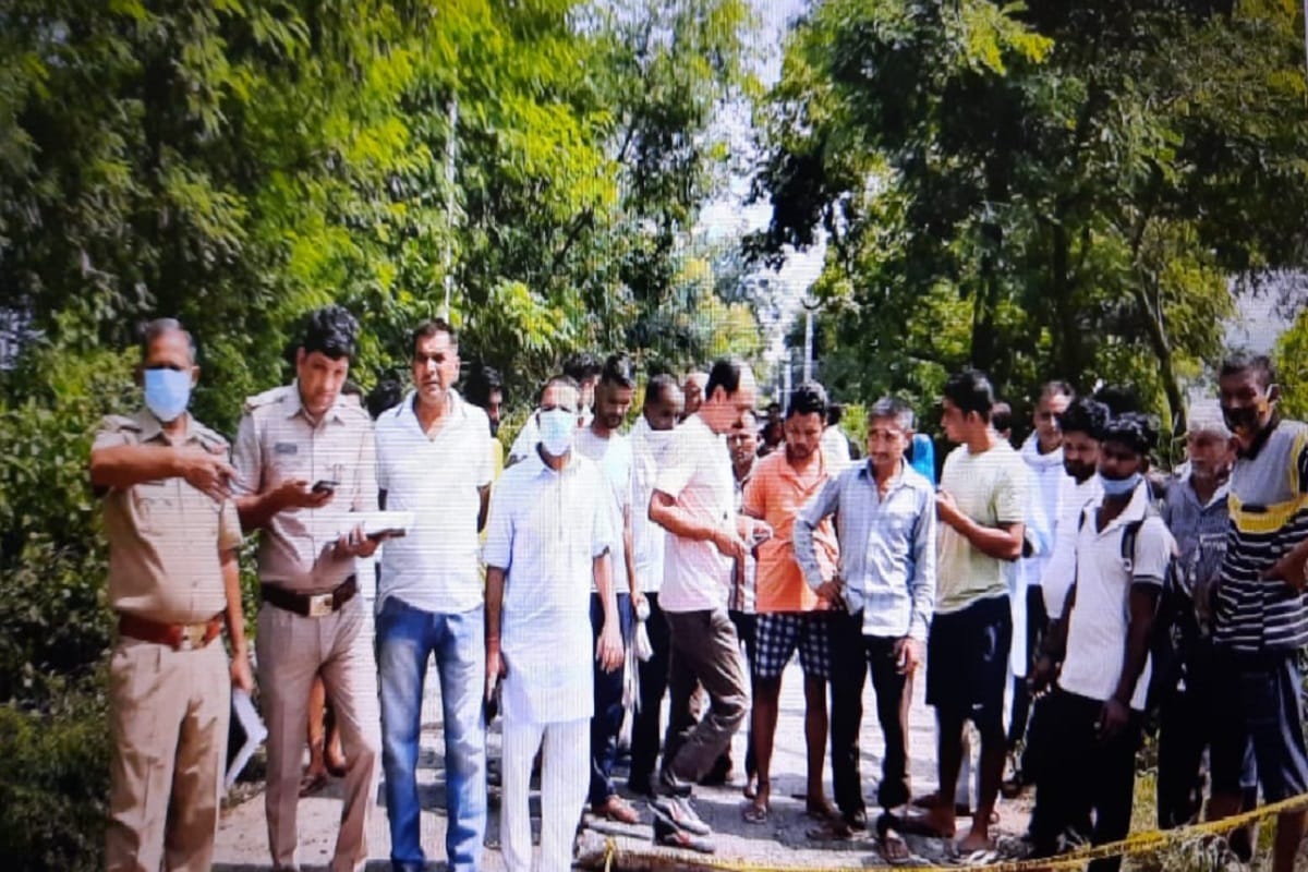Mother and son have died and two people injured in road accident in Bijnor