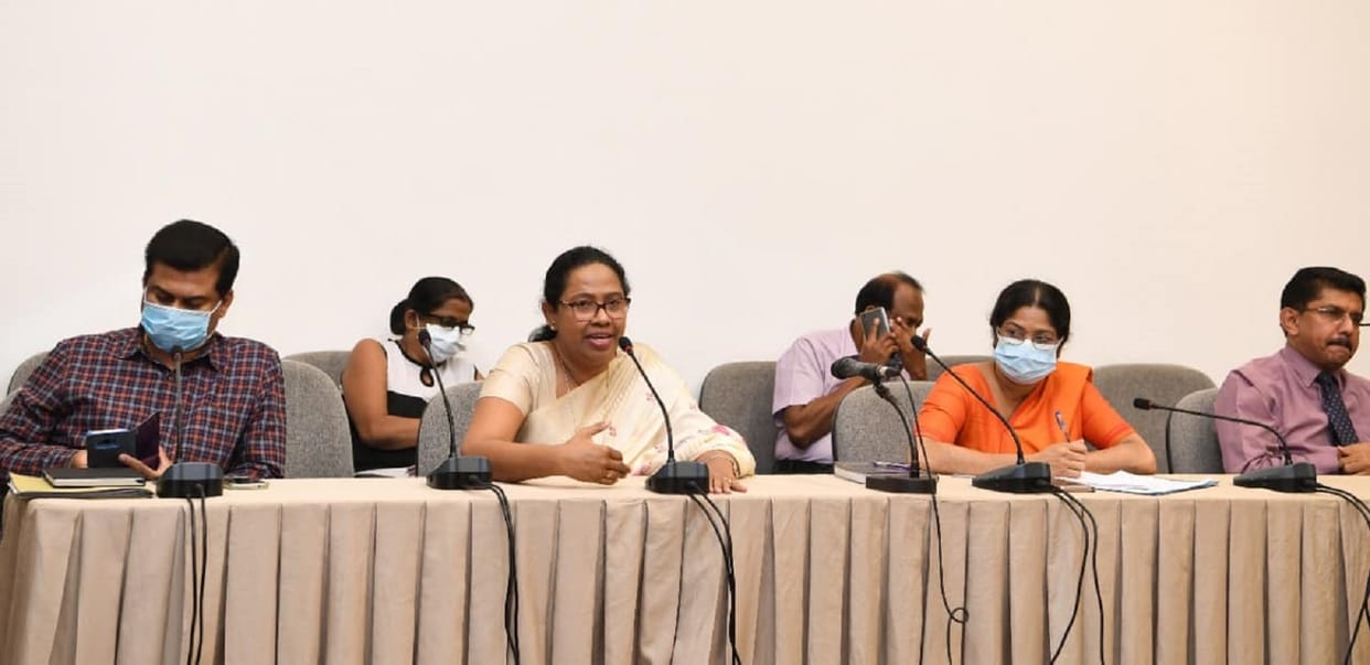 Sri Lanka: Health minister changed amid Covid19 increase, President handed over charge toKehelia Rambukwella