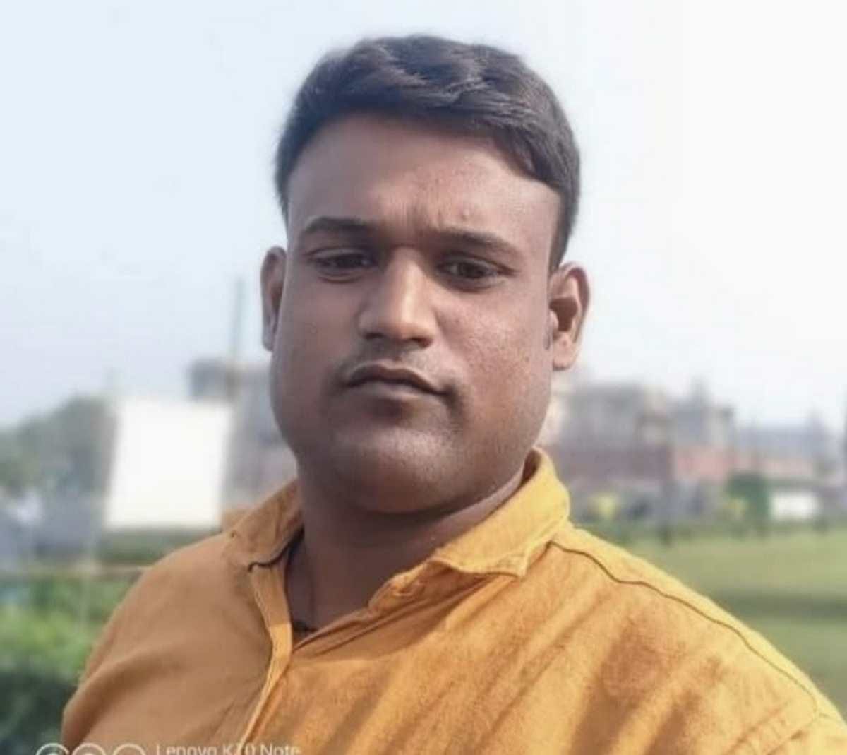 Chandauli youth suraj chauhan trapped Kabul after Taliban control Afghanistan