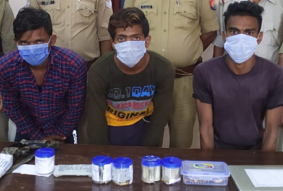 three thieves arrested in mathura