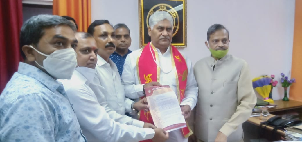 Demanded to include Omar Umar Vaishya in Backward Classes, submitted a memorandum to the President