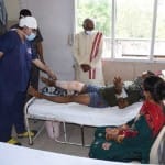 पंचकूला के साकेत अस्पताल पहुंचे राज्यपाल बंडारू दत्तात्रेय।