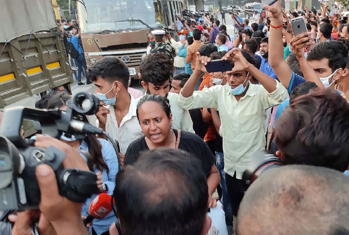Indians return from Afghanistan shares horrific experience with Talibani attackers