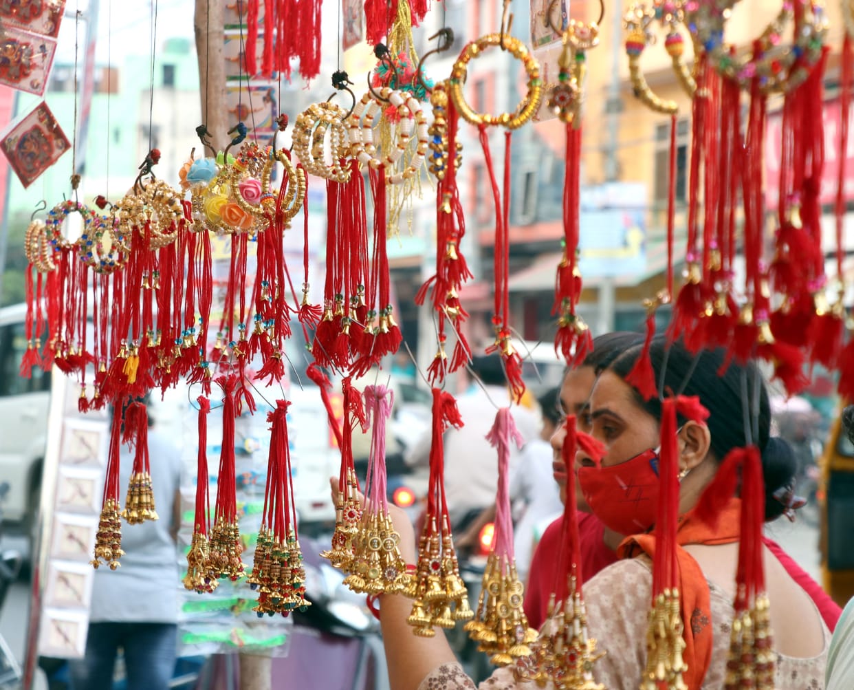 People of Bijnor district keeping distance from china made rakhis