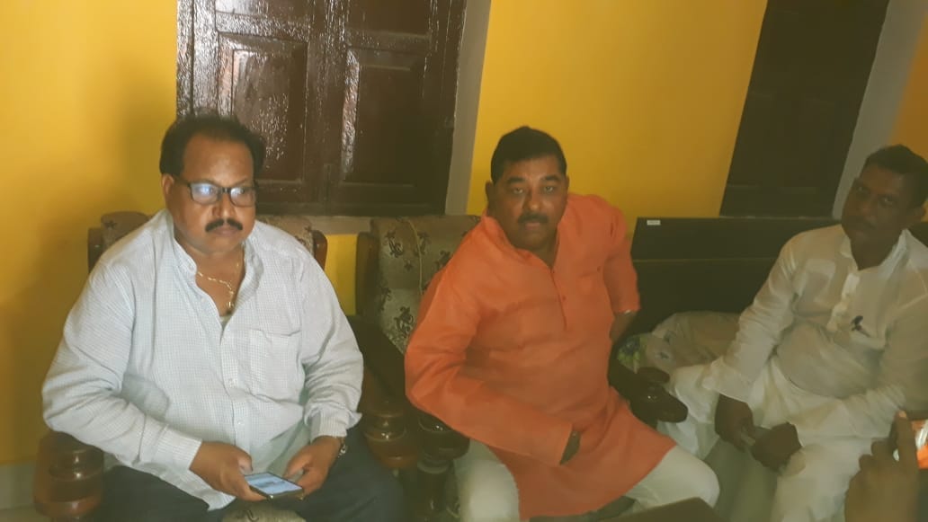 Former BJP MP and MLA targeted UP government in Ballia