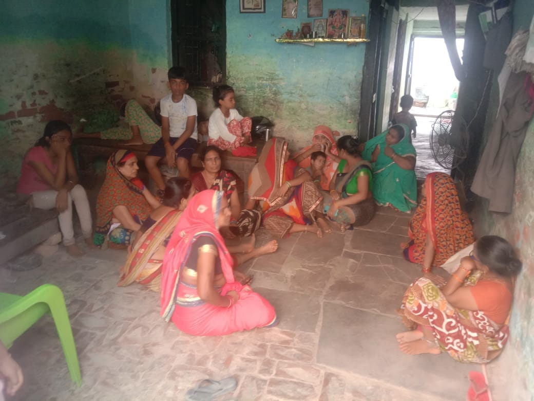 dead body of Varanasi resident found in suspicious condition in sidhnath dari at mirzapur