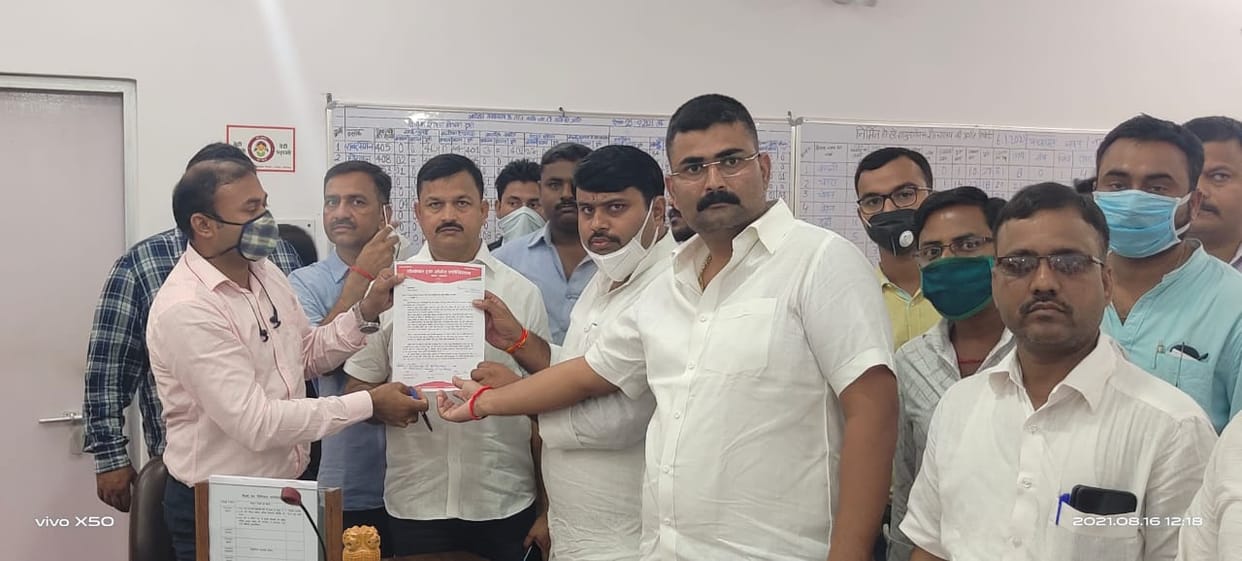 Truck owners will not operate trucks in the district from 20Aug
