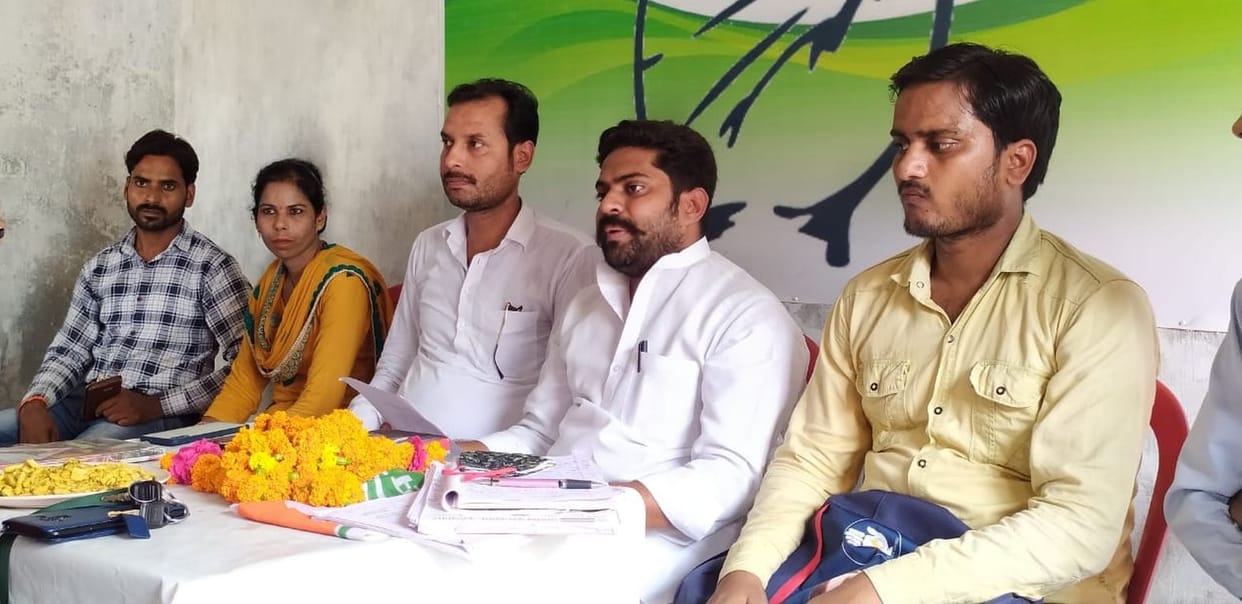 'Gather at booth level for Vis elections'