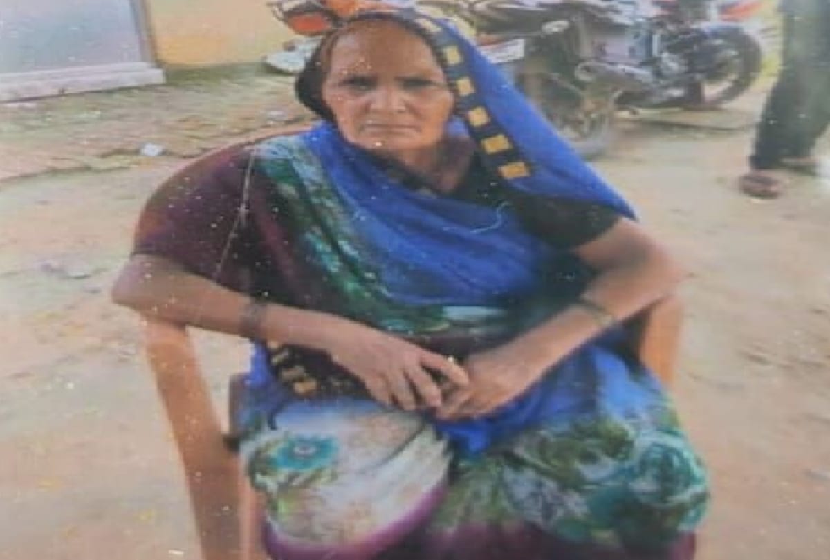 woman who came to take a bath fell into river