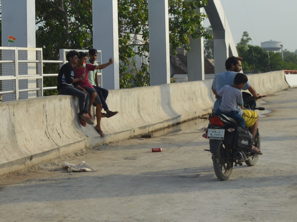 Hathras: The movement started on the overbridge even before the launch
