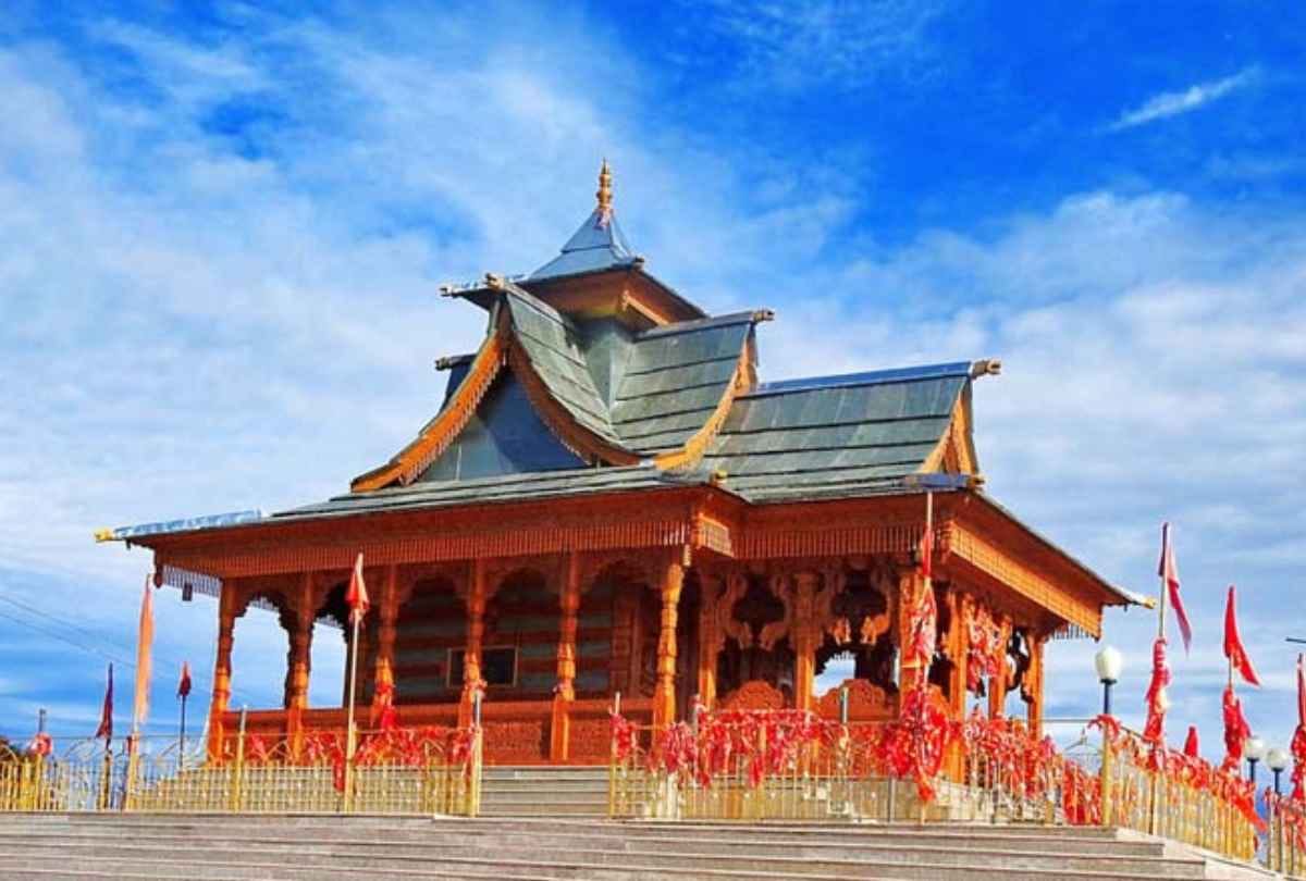 Himachal News: HP tourism development corporation package of 3895 rupee for tourists