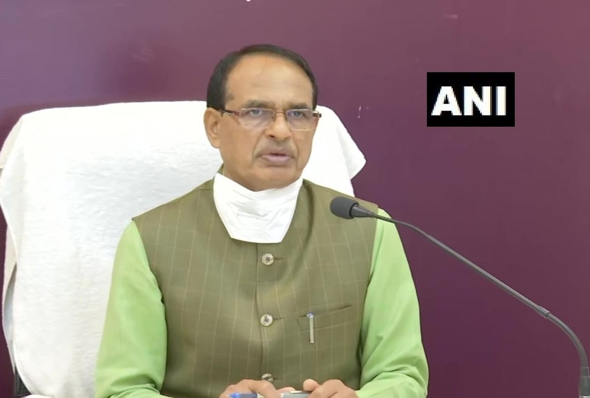 CM Shivraj Chouhan hits out at Kamalnath, calls him Twitter Master