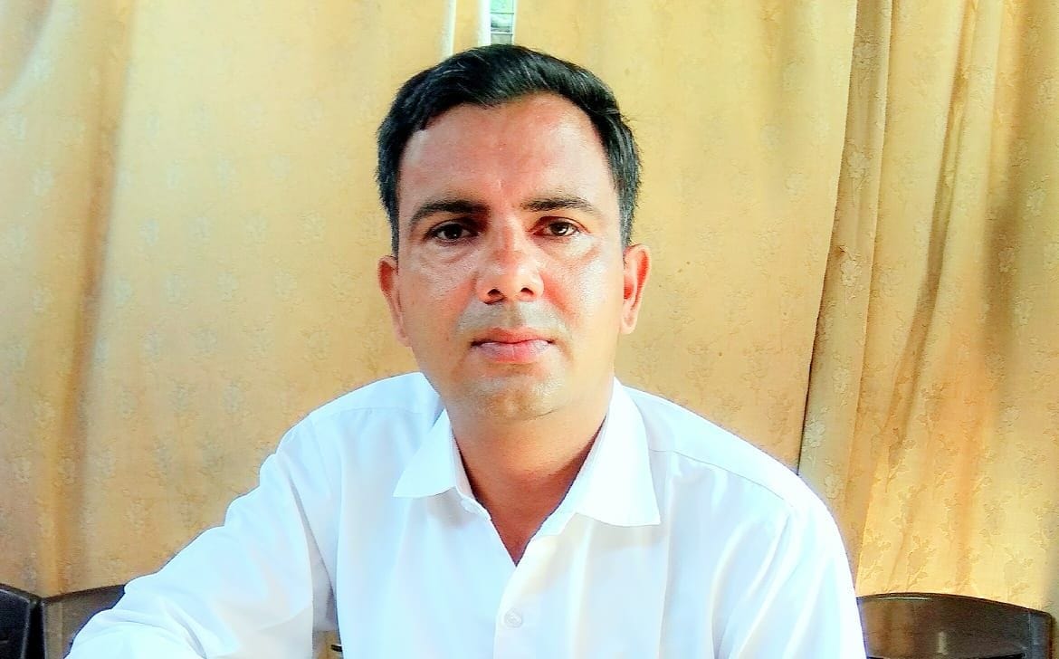 Hathras: Hindi is very simple, easy language, it should be used in all courts.