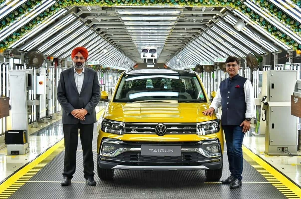 Which Mid-Size SUV you should buy: Will Volkswagen Taigun take on Kia Seltos in the compact SUV segment, read the comparison of both