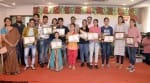 मां तुझे प्रमाण : प्रतिभागियों को प्रशस्ति पत्र देकर किया सम्मानित।