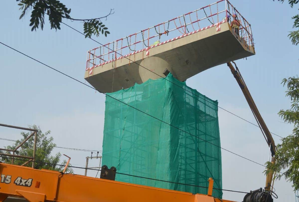 Agra Metro Project Of Ten Months Construction Of Pillar