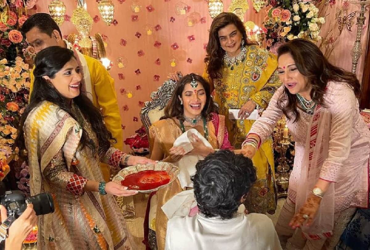 Kapoor family joins Antara marwah's godh bharai ceremony see these beautiful pics