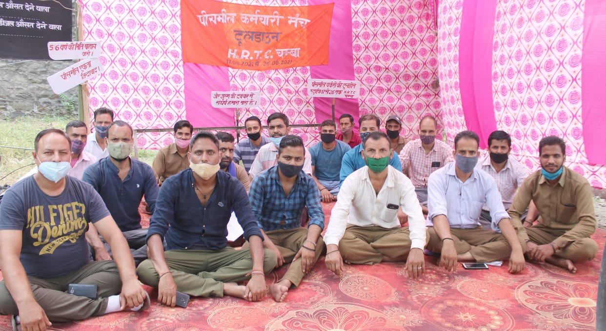 Peace Meal workers did not hold the tool kit even on the third day